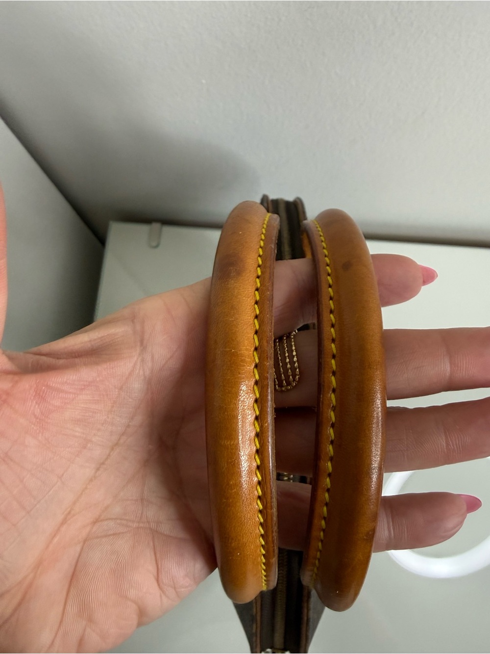 Louis Vuitton Vintage Monogram Ellipse PM - Picture 9 of 14